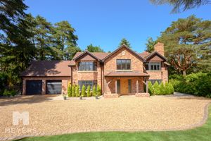 Photo 4- click for photo gallery